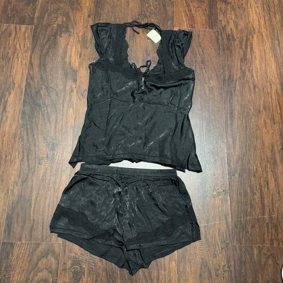 FREE PEOPLE Intimately “Told You So Set”Elegant Black Lace Trim Sleepwear XS Nwt - Picture 11 of 14